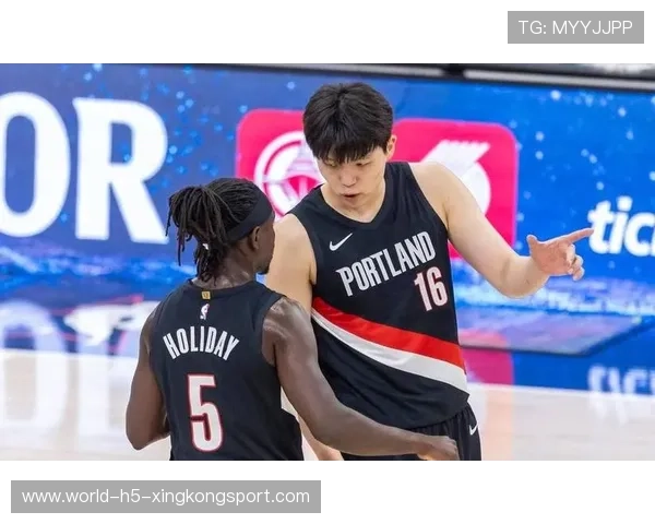 今日!CCTV5不转,腾讯直播NBA开拓者PK热火,中国男篮国手杨瀚森被弃用? 今日!CCTV5不转,腾讯直播NBA开拓者PK热火,中国男篮国手杨瀚森被弃用?