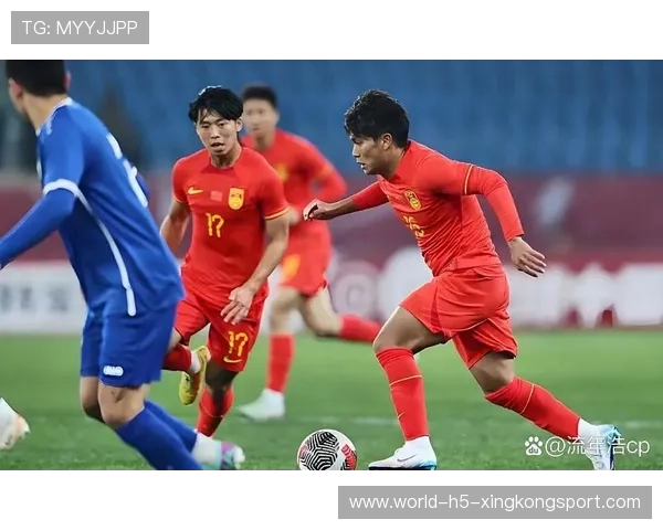 中国足球比赛中替补球员出场时间与战术影响分析，足球赛替补队员从哪上场