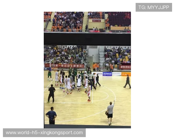 场面火爆：运动员“极速冲刺”震撼全场！