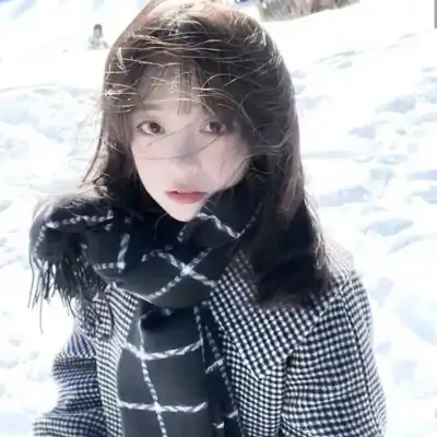 于希月